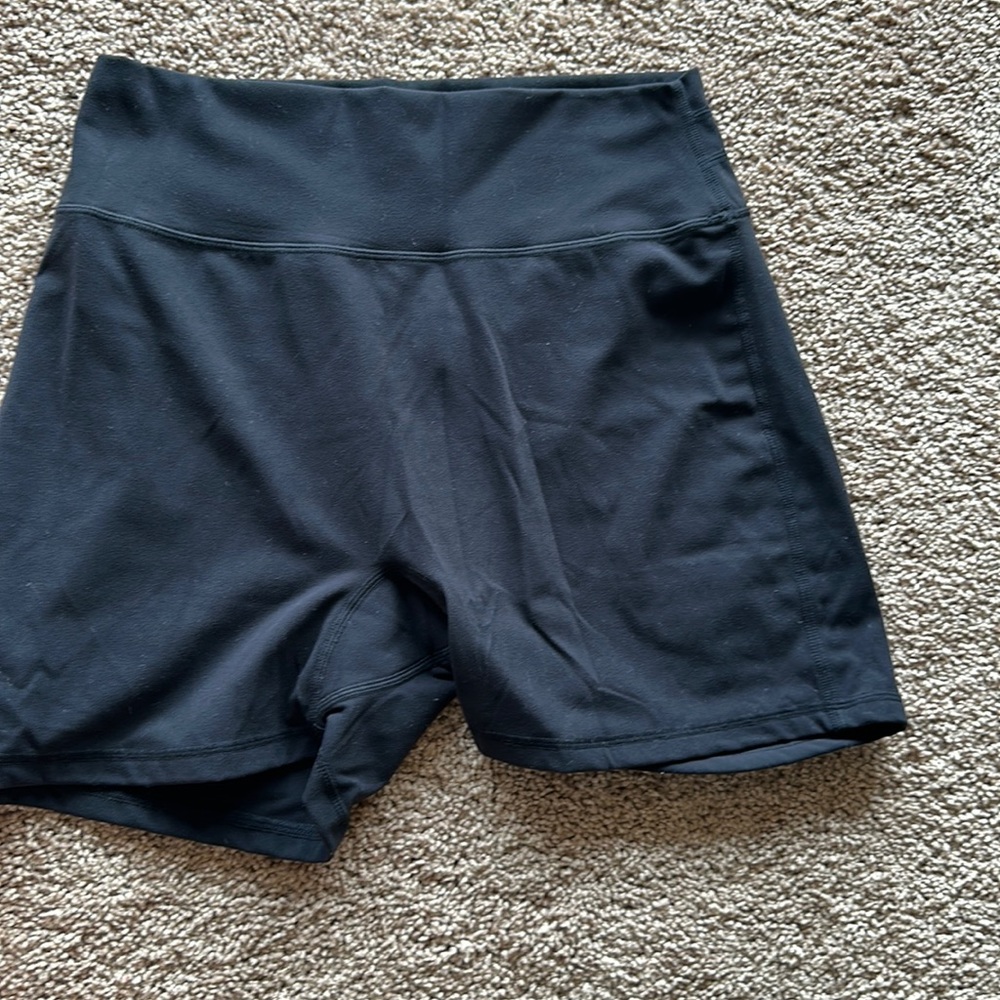 4’ shorts Buffbunny